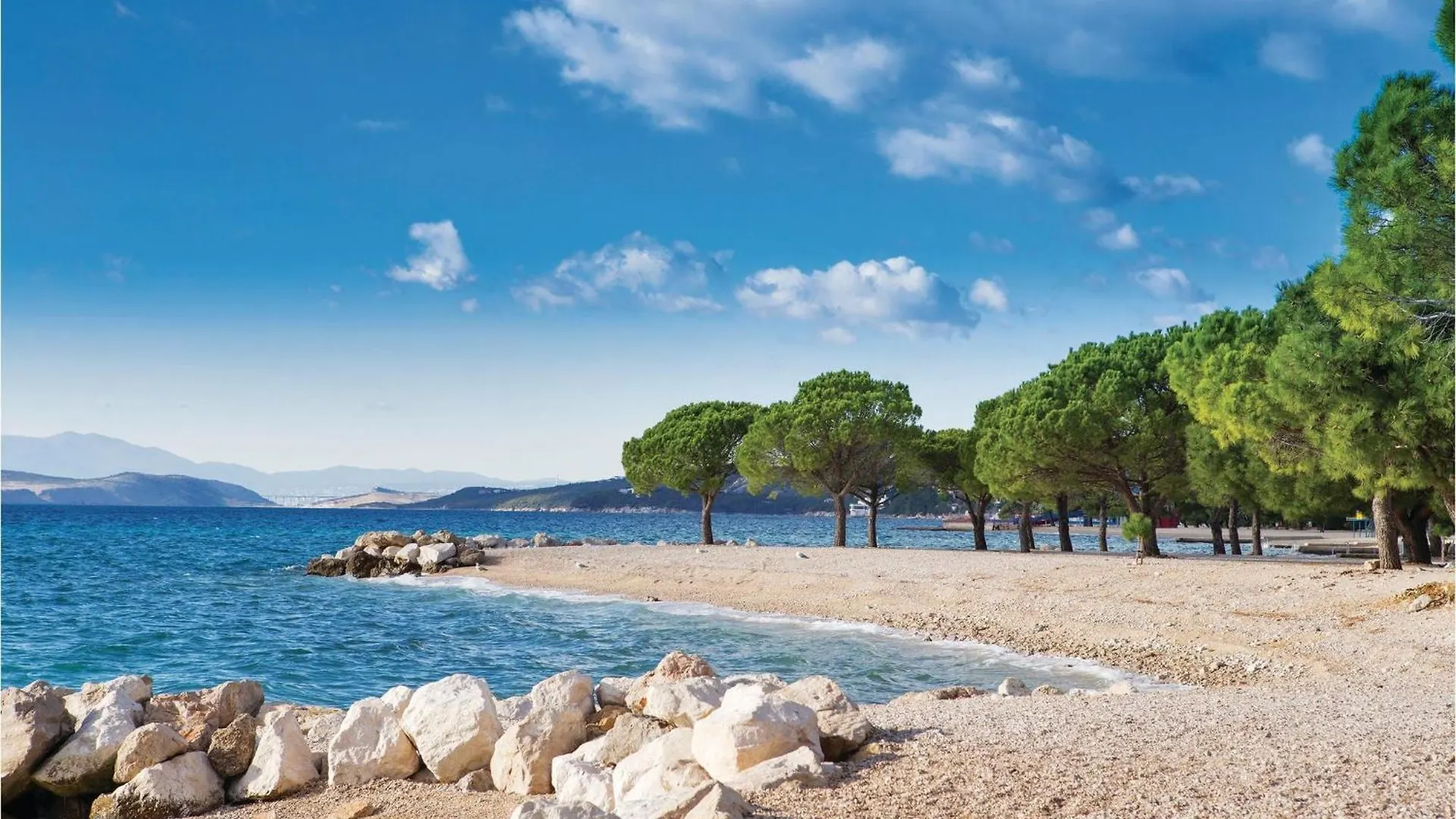 4 Bedroom Awesome Apartment In Selce 0*,  Croatia